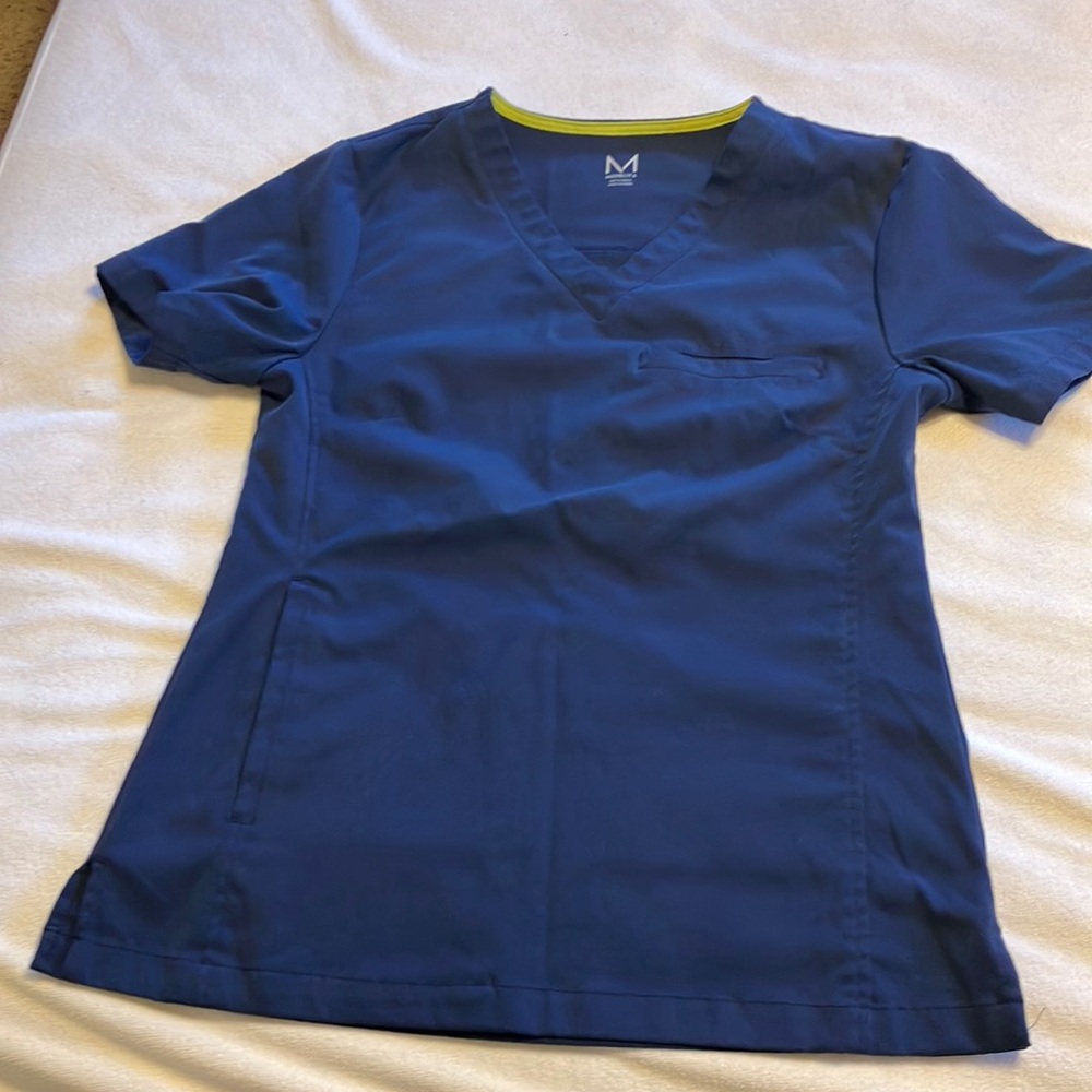 Medalita XXS Vista Scrub Top & XS Helio Jogger Pants in Navy Blue